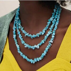 NWOT Southwest Style Turquoise Necklace  - Boho-Chic Natural Stone